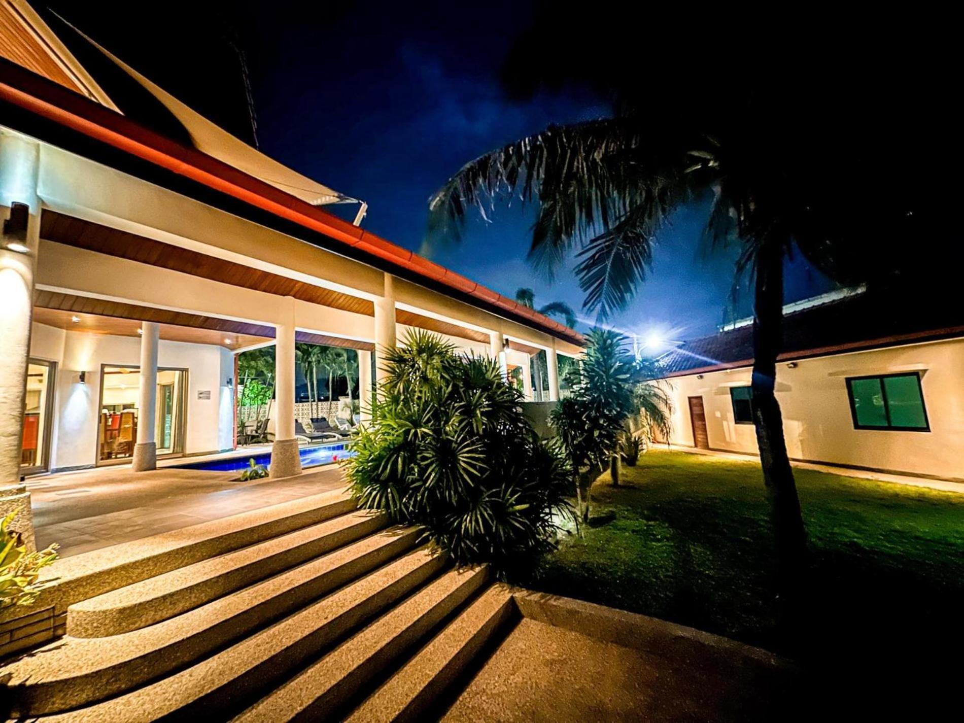 Amber Pool Villa Naiharn Rawai Exterior photo